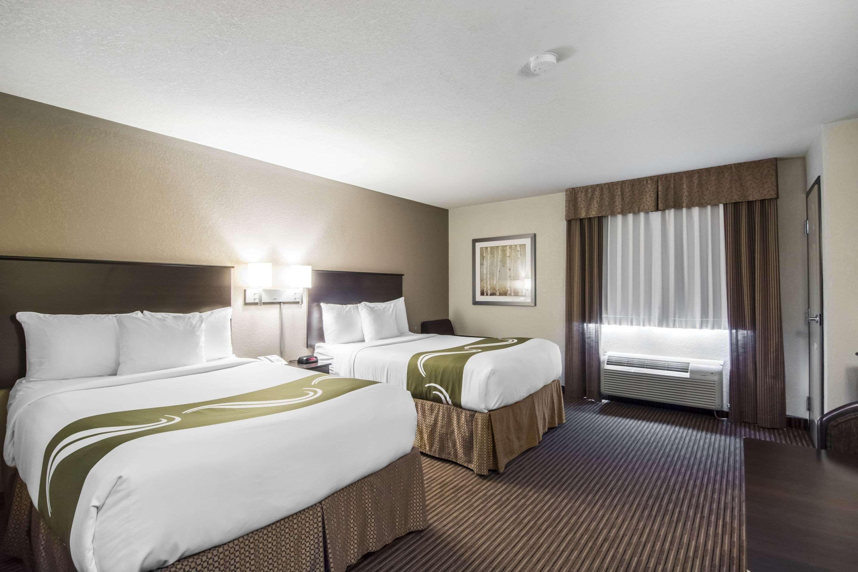 Quality Inn & Suites Thompson Exterior foto