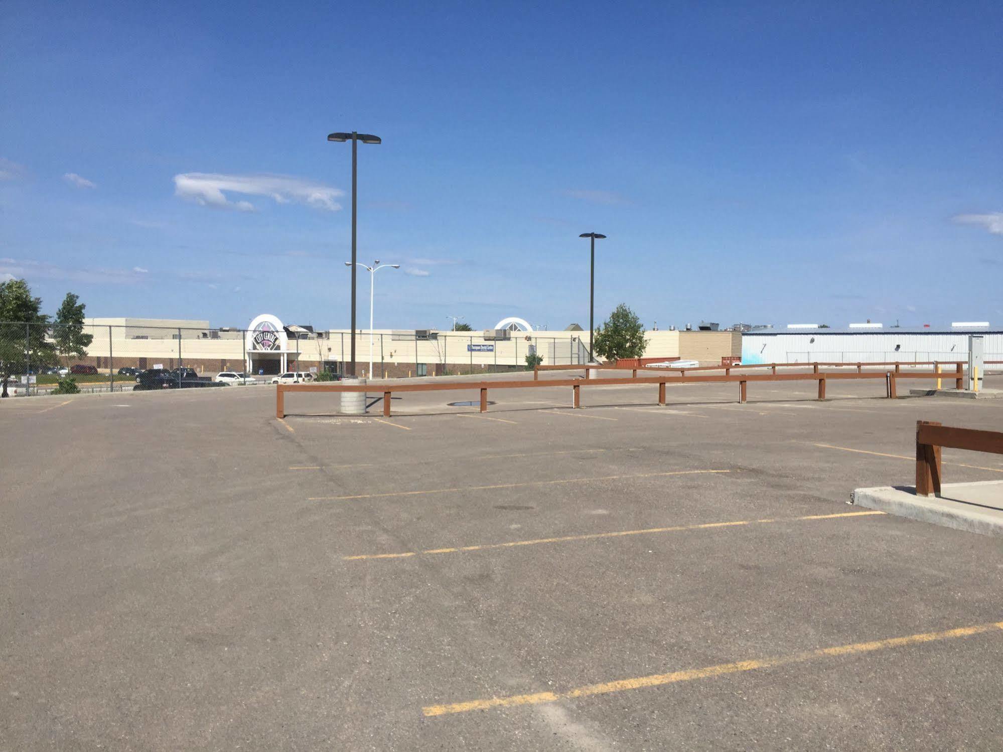 Quality Inn & Suites Thompson Exterior foto